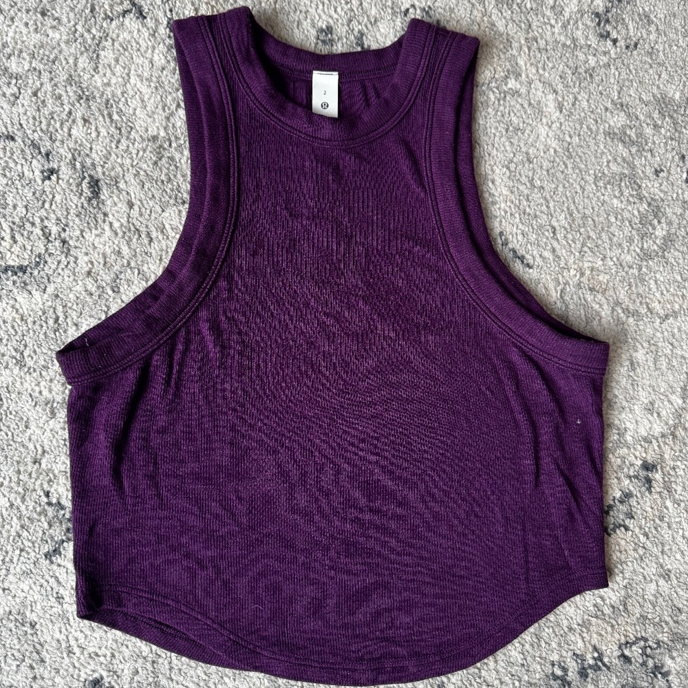 Lululemon Hold Tight Cropped Tank In Dramatic Magenta Sz 2